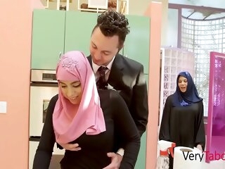 arab d. everywhere hijab fucks f. ella knox